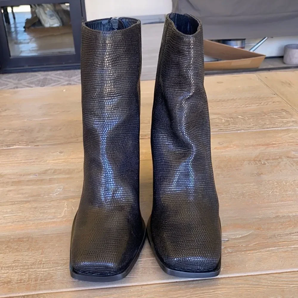 Free People Skylar Square Toe Ankle Boot US 8